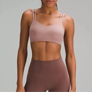 Lululemon like a cloud bra
